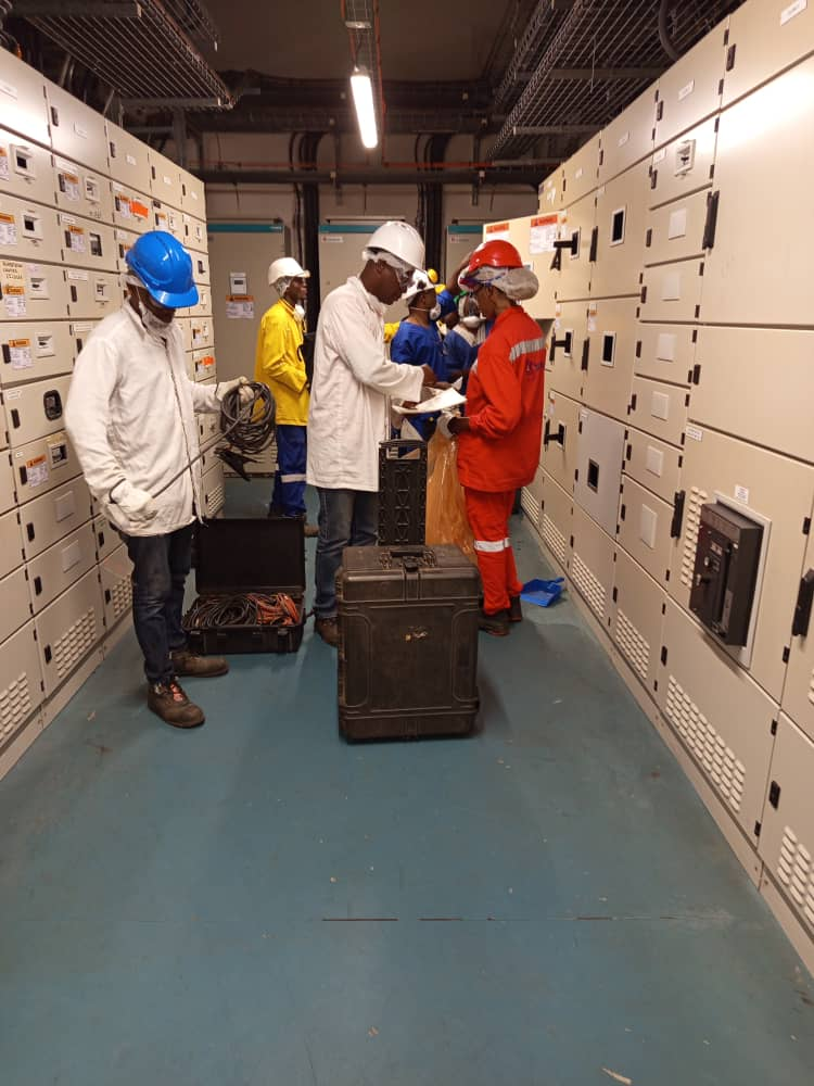 ENTRETIEN DE CELLULES, MASTERPACT ET ARMOIRES DE COMPENSATIONS CARGILL YOP
